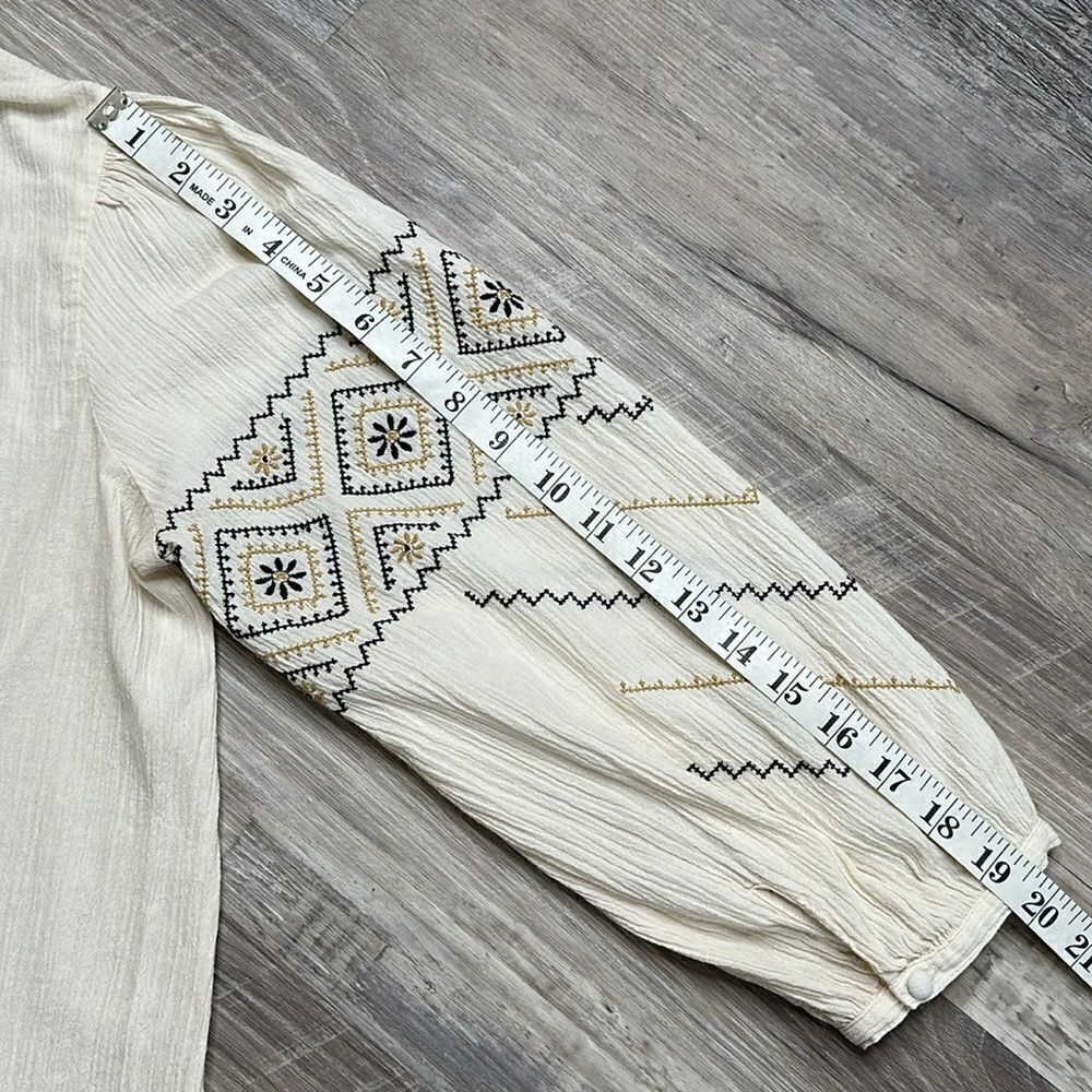 Madewell XS | Embroidered Peasant Top | like new, no flaws! Color- antique cream - Picture 12 of 15